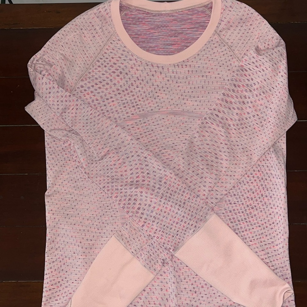 Lululemon swiftly tech long sleeve bubble gum color